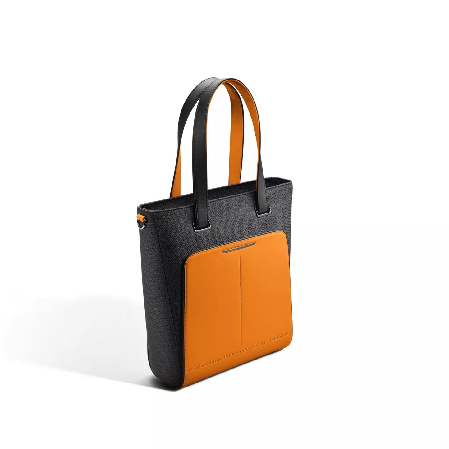 BLACK BADGE ESCAPISM LUGGAGE COLLECTION