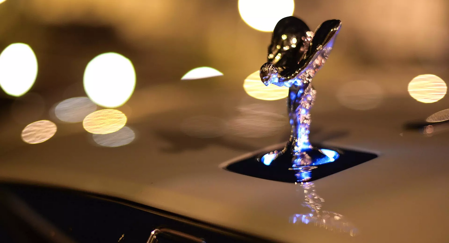 SPIRIT OF ECSTACY – UPLIT